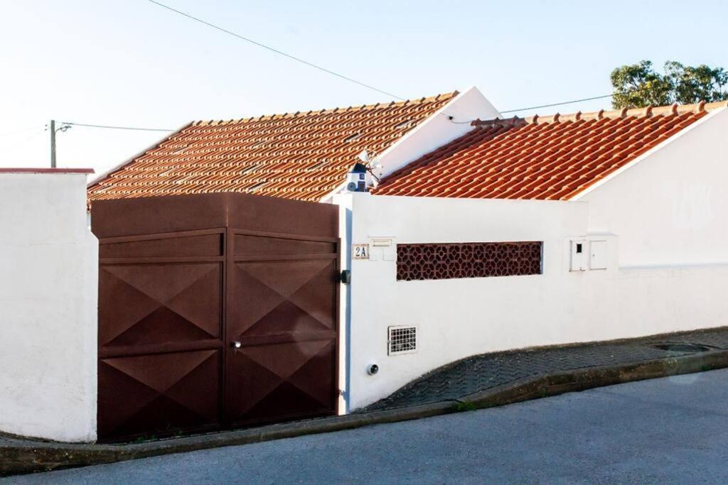 Casa Da Ti' Milia Villa Encarnacao Buitenkant foto